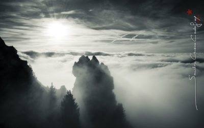 Grand Bec de la Roizonne dans les nuages [Ref:5011-18-0079]